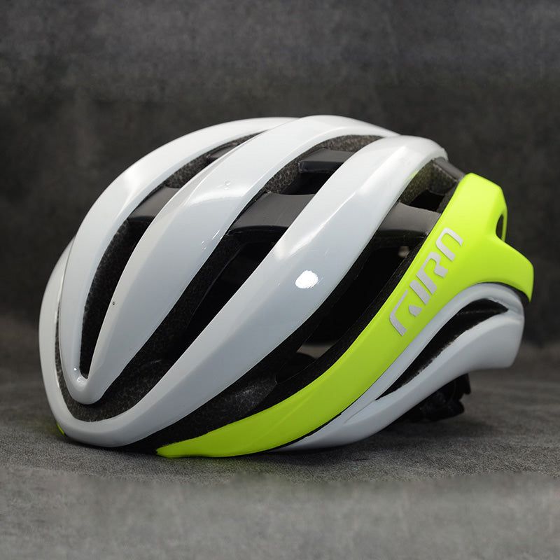 Capacete de Ciclismo Giro