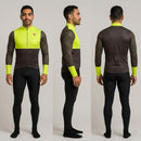 Vista traseira do conjunto térmico Rx™ RAUDAX com camisa manga longa e bermuda de ciclismo