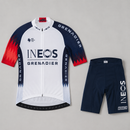 Kit de Ciclismo Masculino Ineos vista lateral em movimento