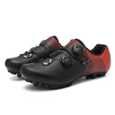 Sapatilha MTB Pro Fit preta com solado firme em nylon e design carbono