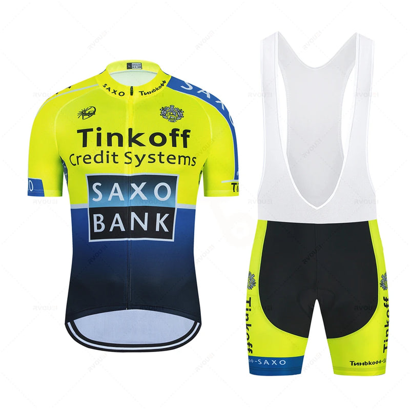 Conjunto Saxo Bank Tinkoff