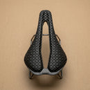  Selim S-Works 3D em fibra de carbono visto de frente