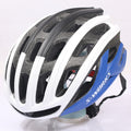 Detalhe do capacete Specialized Prevail com acabamento premium